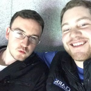 Meet your Posher, Robert